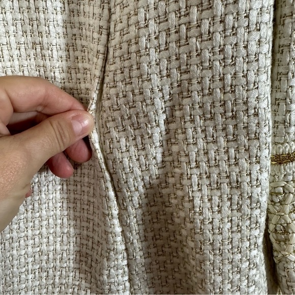 Chico’s Ivory Gold Metallic Embellished Trim Textured Open Jacket - Picture 9 of 14